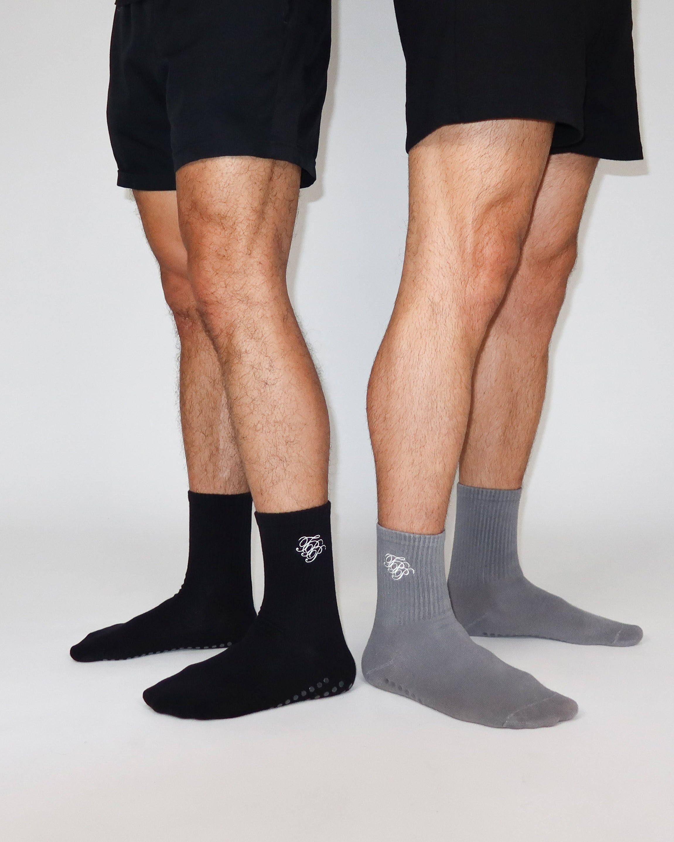 Pilates Grip Socks in Concrete